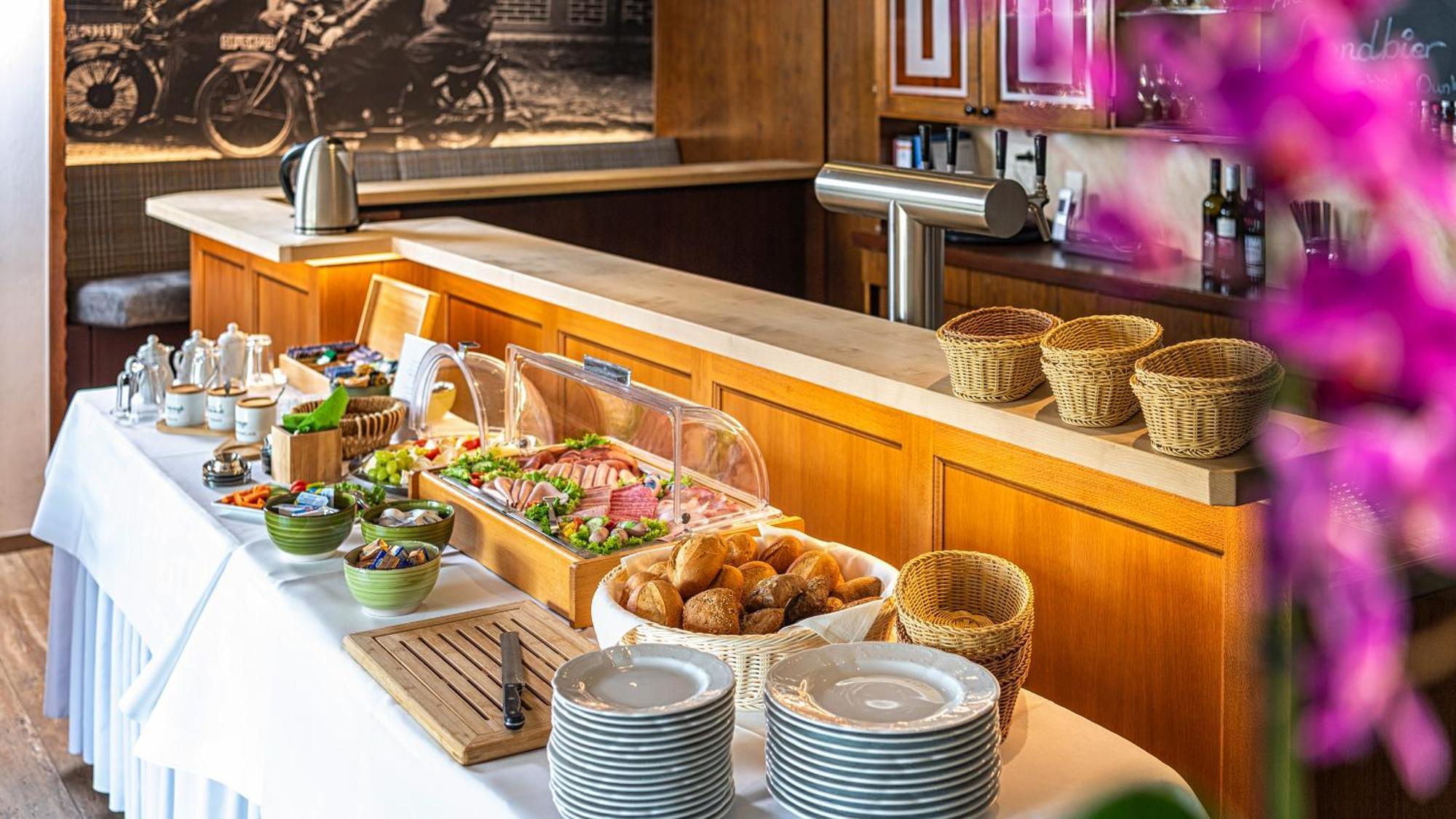 Hotel Restaurant "Zur Post" Holdorf Buitenkant foto