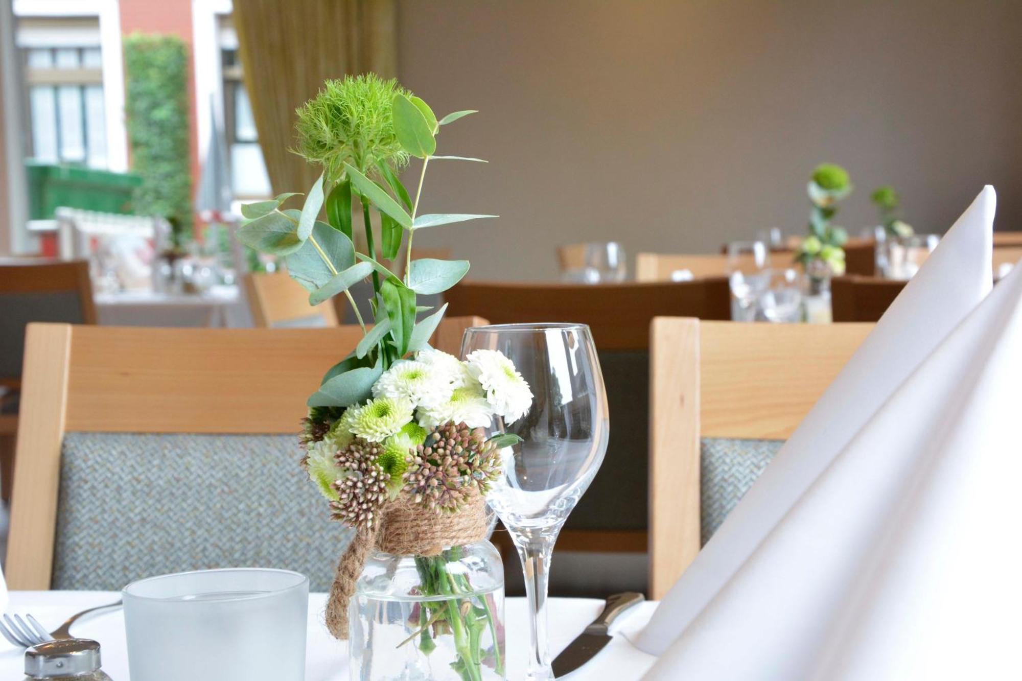 Hotel Restaurant "Zur Post" Holdorf Buitenkant foto