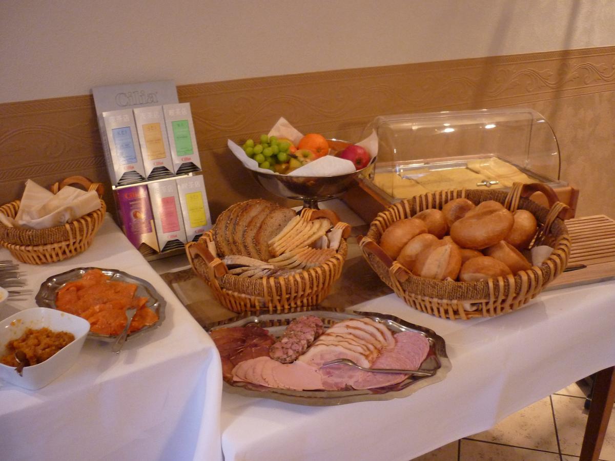 Hotel Restaurant "Zur Post" Holdorf Buitenkant foto