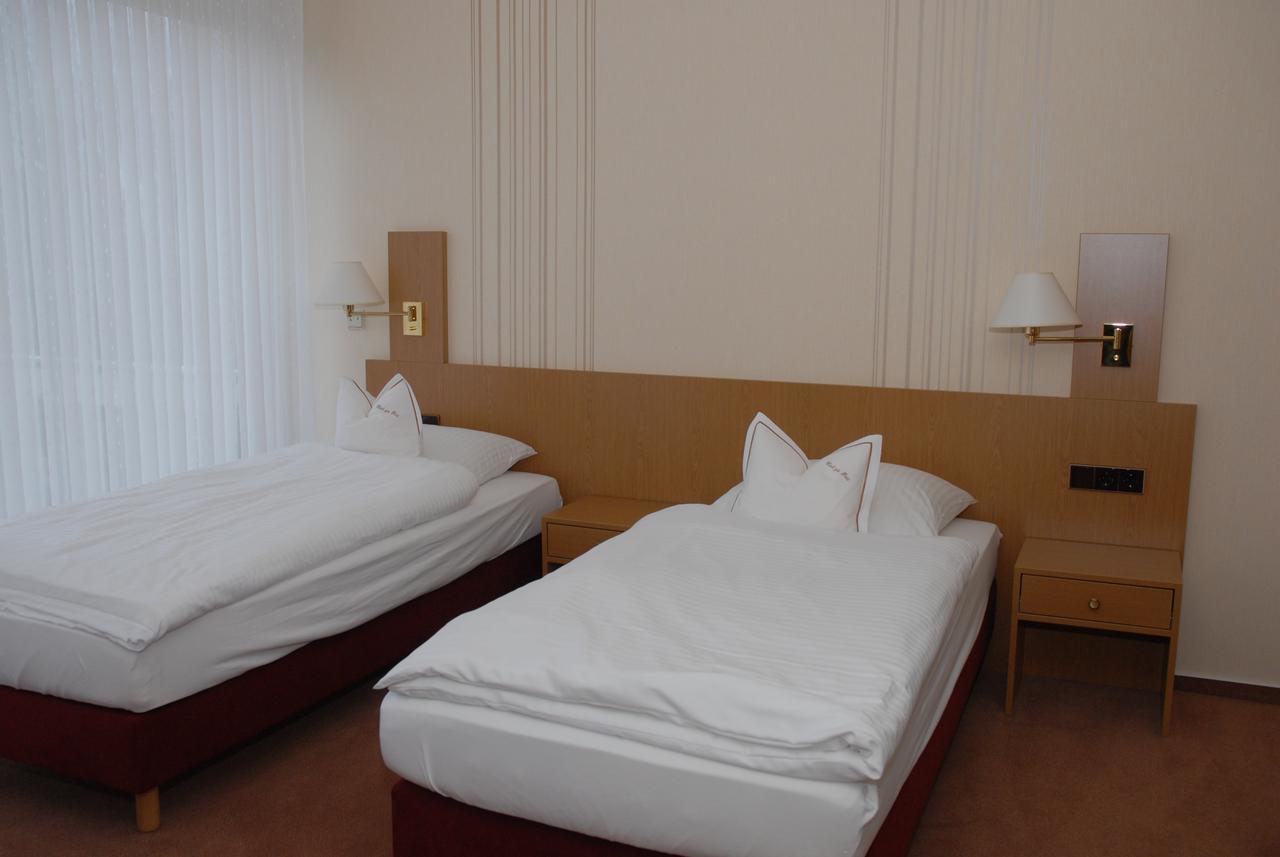 Hotel Restaurant "Zur Post" Holdorf Buitenkant foto